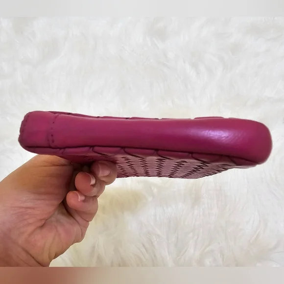 Authentic Bottega Veneta wallet/pouch - Picture 7 of 13